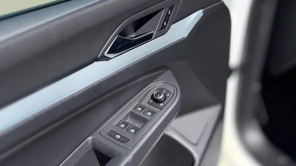 Volkswagen Golf 1.5 eHybrid Life Edition Automaat.Stuurver uit 2025, foto 6