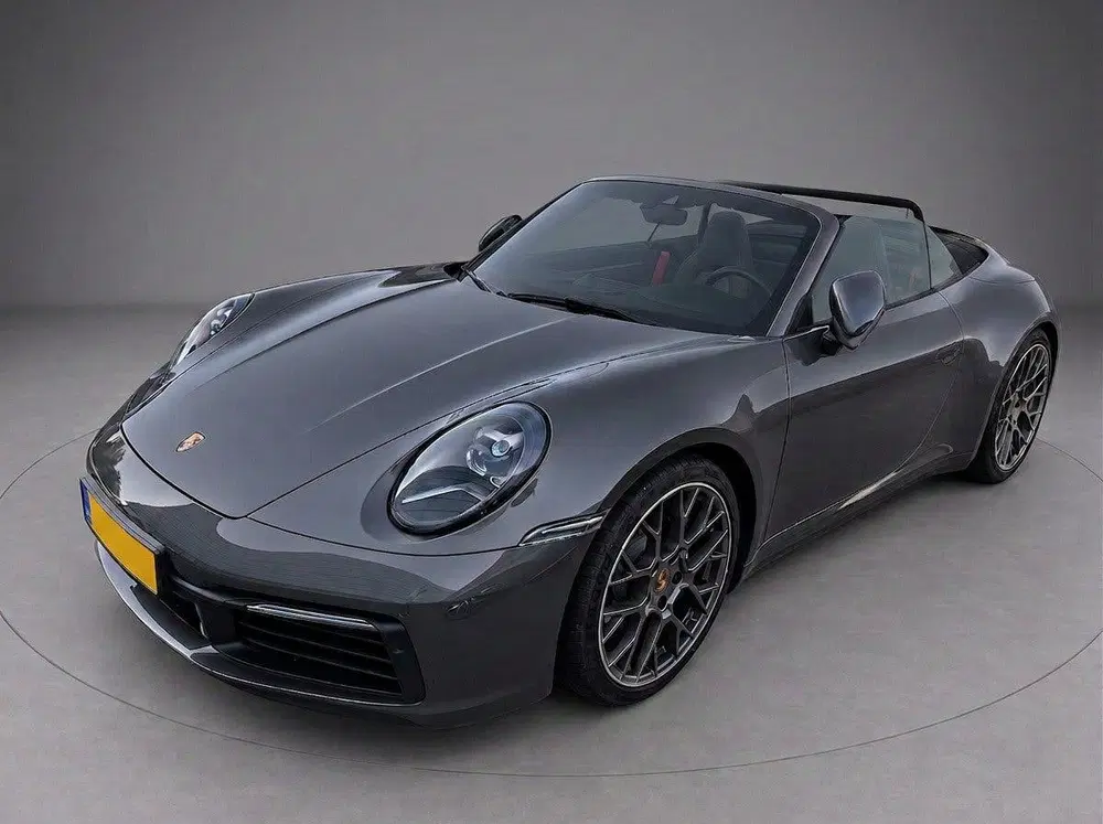 Porsche 911 992 uit 2021