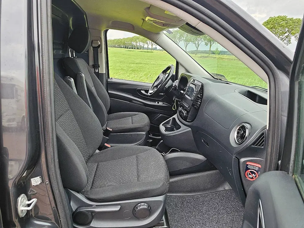 Mercedes-Benz Vito 114 xxl ac aut euro6 uit 2022, foto 7