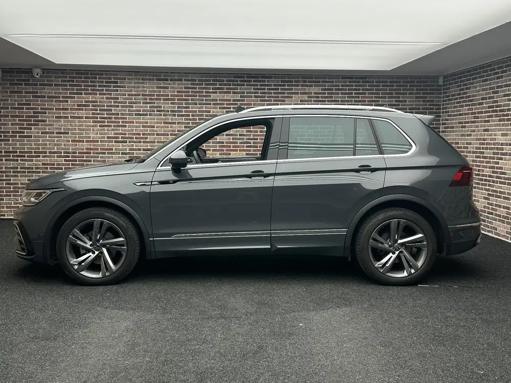 Volkswagen Tiguan 1.5 TSI R-Line Business+ Panorama IQ Trekh uit 2023, foto 6