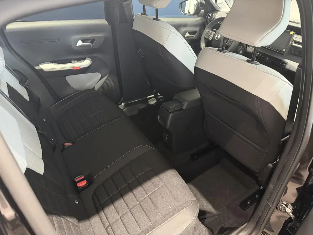 Citroën C3 Citroen C3 1.2 Hybrid 110pk Max Direct op uit 2026, foto 13