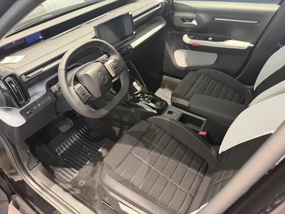 Citroën C3 Citroen C3 1.2 Hybrid 110pk Max Direct op uit 2026, foto 7