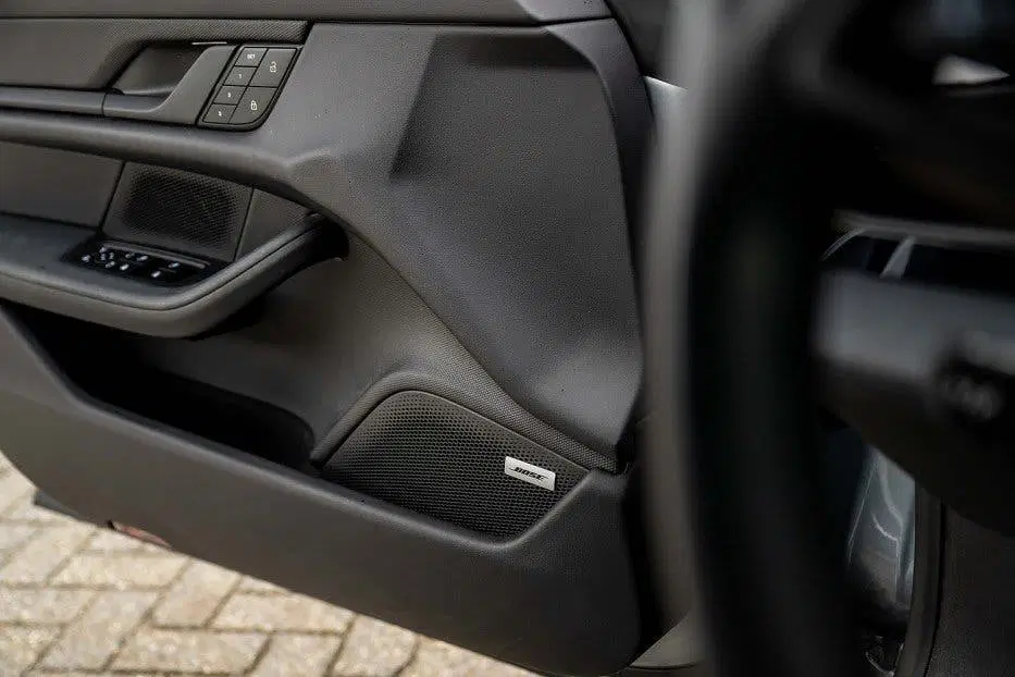 Porsche Taycan 4S 93 kWh uit 2022, foto 14