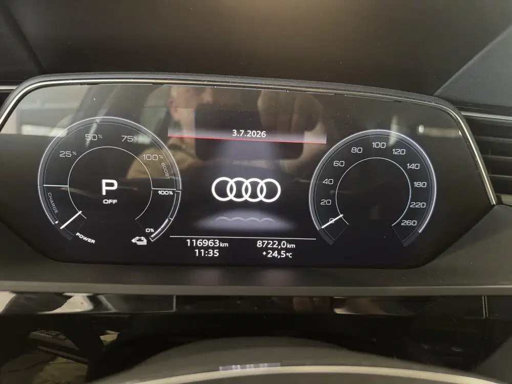 Audi e-tron 55 quattro Business edition 95 kWh uit 2021, foto 5