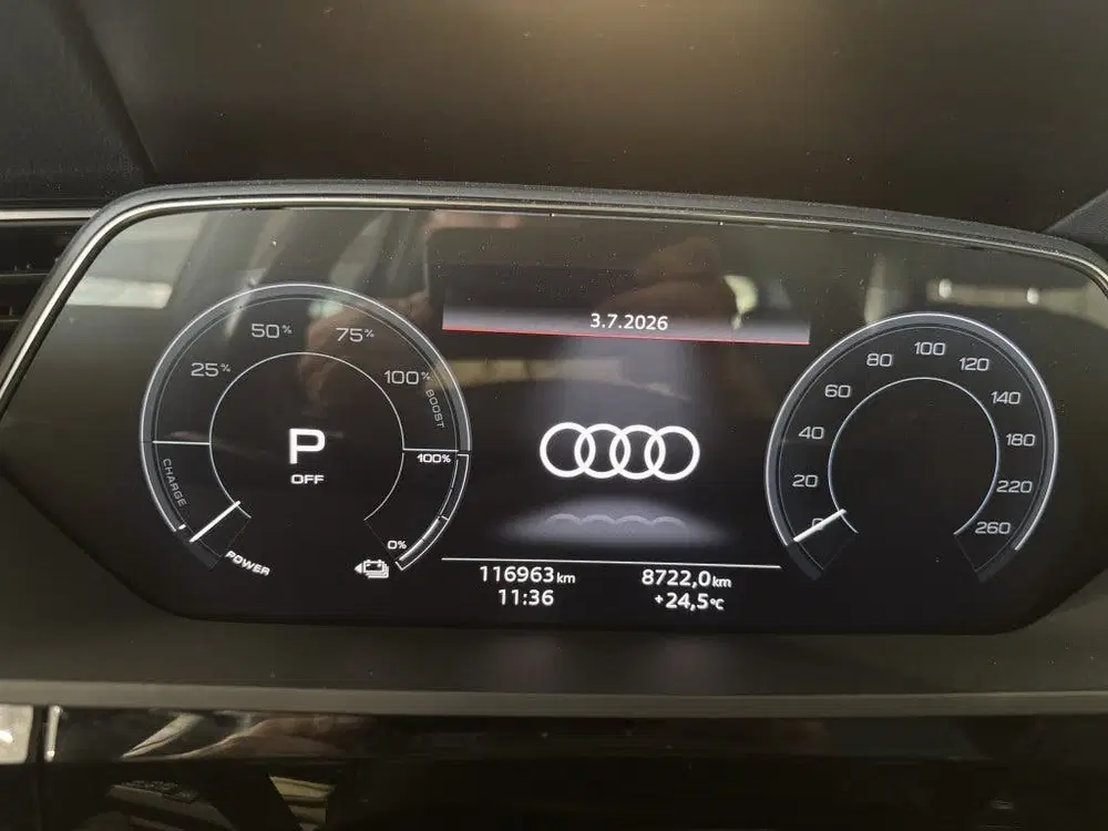 Audi e-tron 55 quattro Business edition 95 kWh uit 2021, foto 6