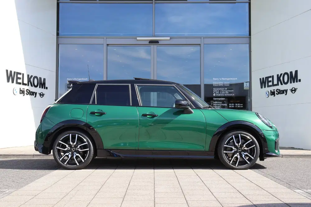 Mini Hatchback Cooper C Automaat uit 2026, foto 9
