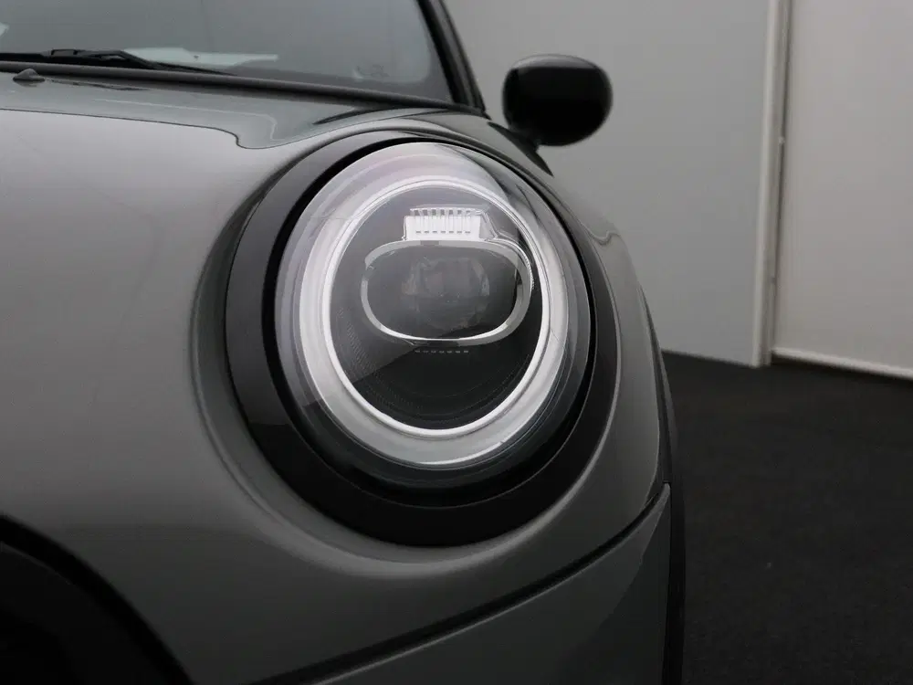 Mini John Cooper Works Cooper Dalston Edition + John Cooper Works uit 2021, foto 6