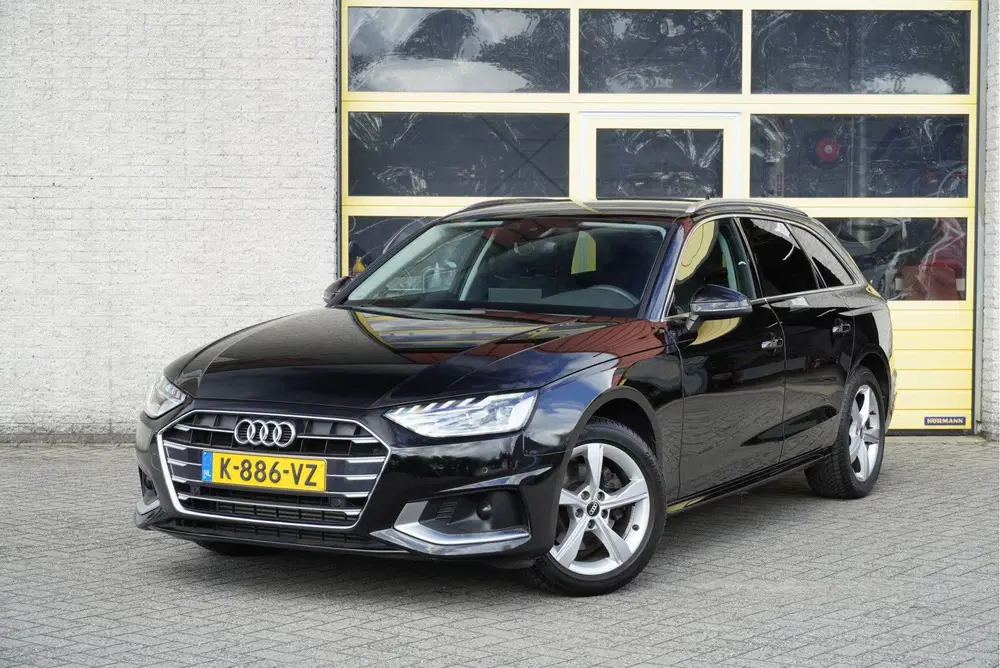 Audi A4 35 TFSI 150PK Automaat Business Edition BJ uit 2021