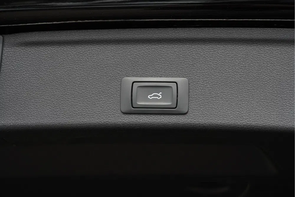 Audi A4 35 TFSI 150PK Automaat Business Edition BJ uit 2021, foto 15