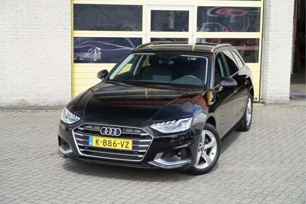 Audi A4 35 TFSI 150PK Automaat Business Edition BJ uit 2021, foto 5