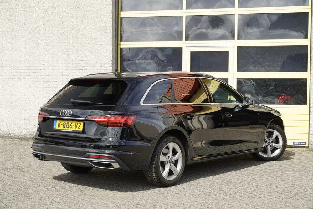 Audi A4 35 TFSI 150PK Automaat Business Edition BJ uit 2021, foto 7