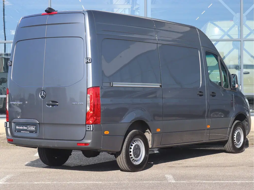 Mercedes-Benz Sprinter 317 CDI L2H2 Pro uit 2024, foto 2