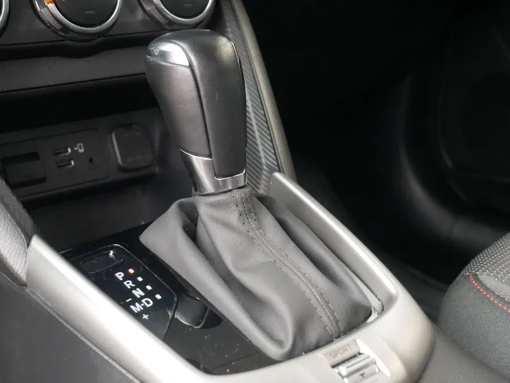 Mazda 2 1.5 Skyactiv-G Homura Camera uit 2022, foto 14