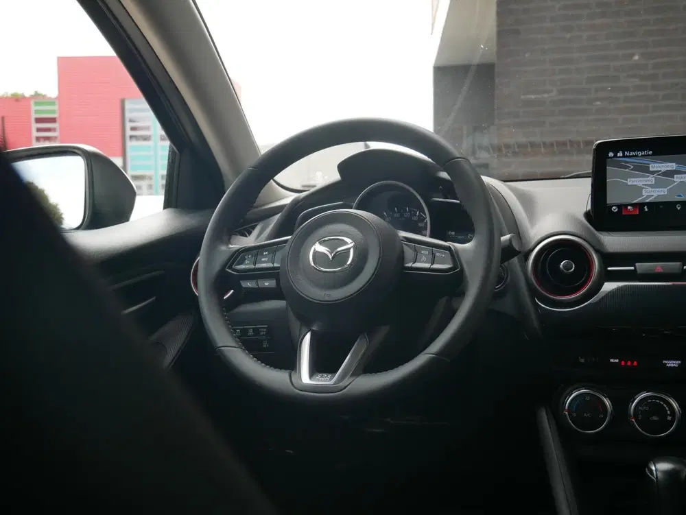 Mazda 2 1.5 Skyactiv-G Homura Camera uit 2022, foto 7