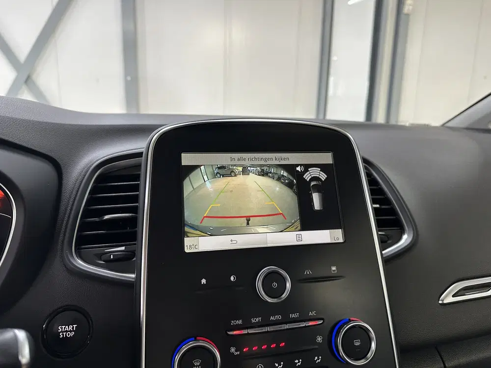 Renault Scenic Scénic 1.3 TCe EDC Limited uit 2019, foto 15