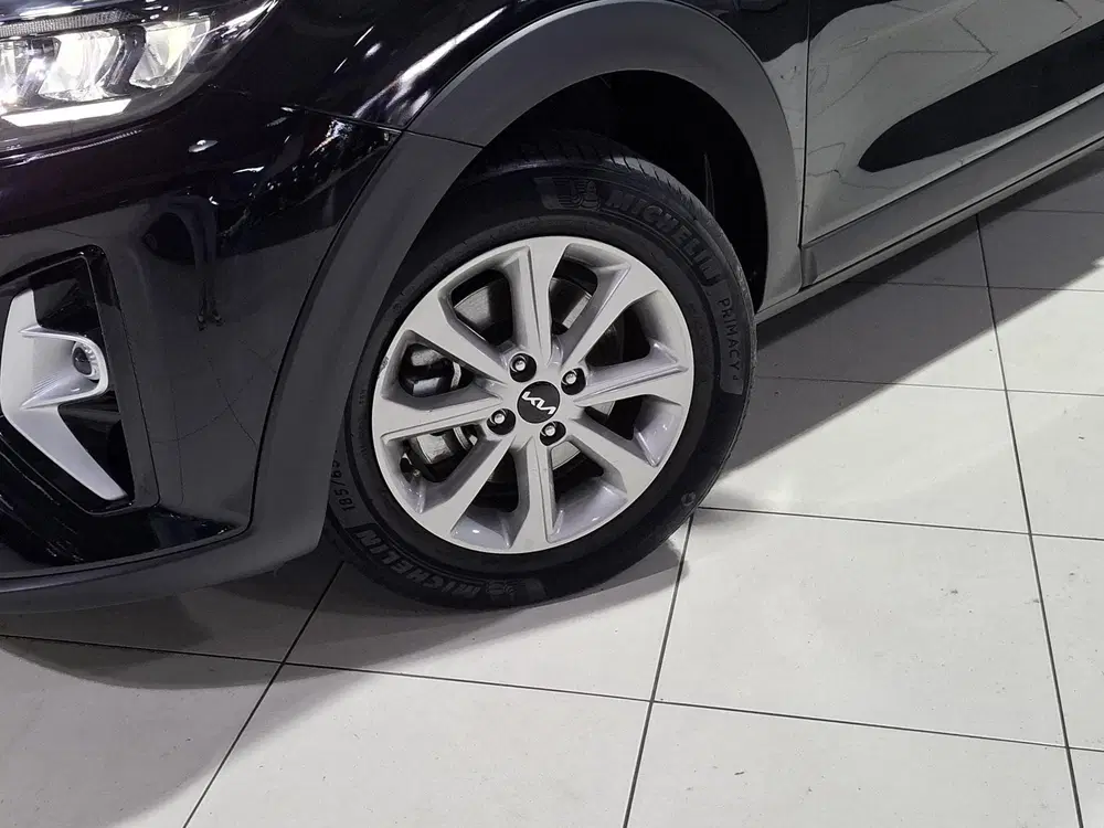 Kia Stonic 1.0 T-GDi MHEV DynamicLine Apple Carplay uit 2025, foto 2