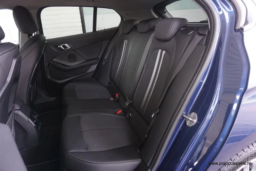 BMW 1-serie 118i Carplay uit 2023, foto 12