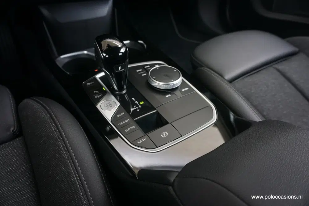 BMW 1-serie 118i Carplay uit 2023, foto 8