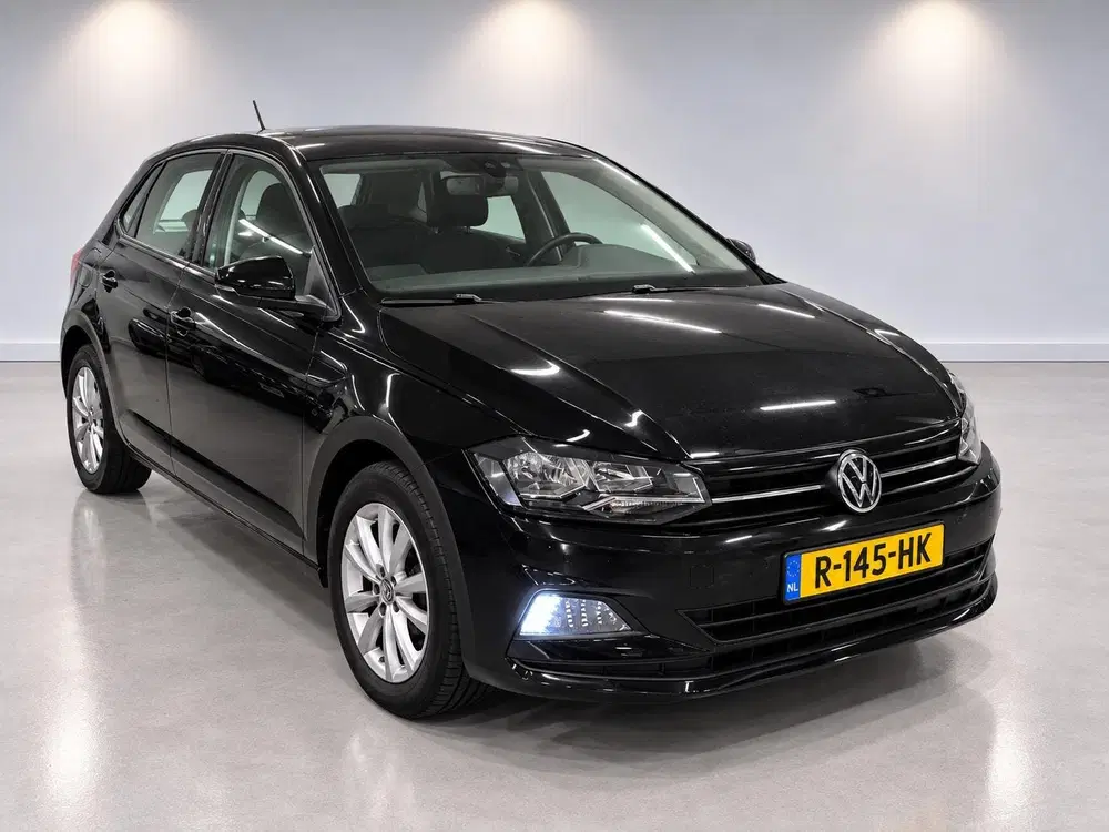 Volkswagen Polo 1.0 TSI Highline United Digitaal dashboard uit 2020, foto 13