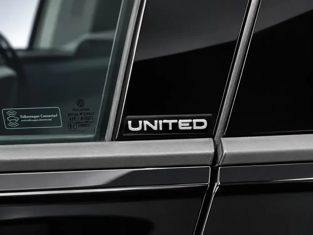 Volkswagen Polo 1.0 TSI Highline United Digitaal dashboard uit 2020, foto 14