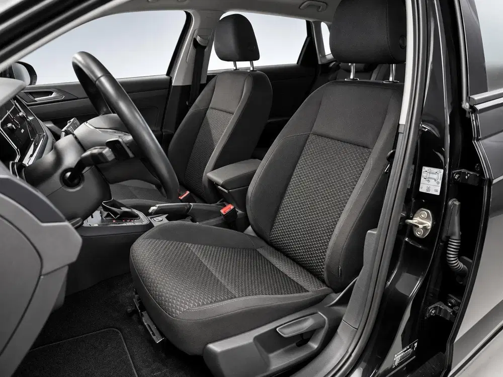Volkswagen Polo 1.0 TSI Highline United Digitaal dashboard uit 2020, foto 2