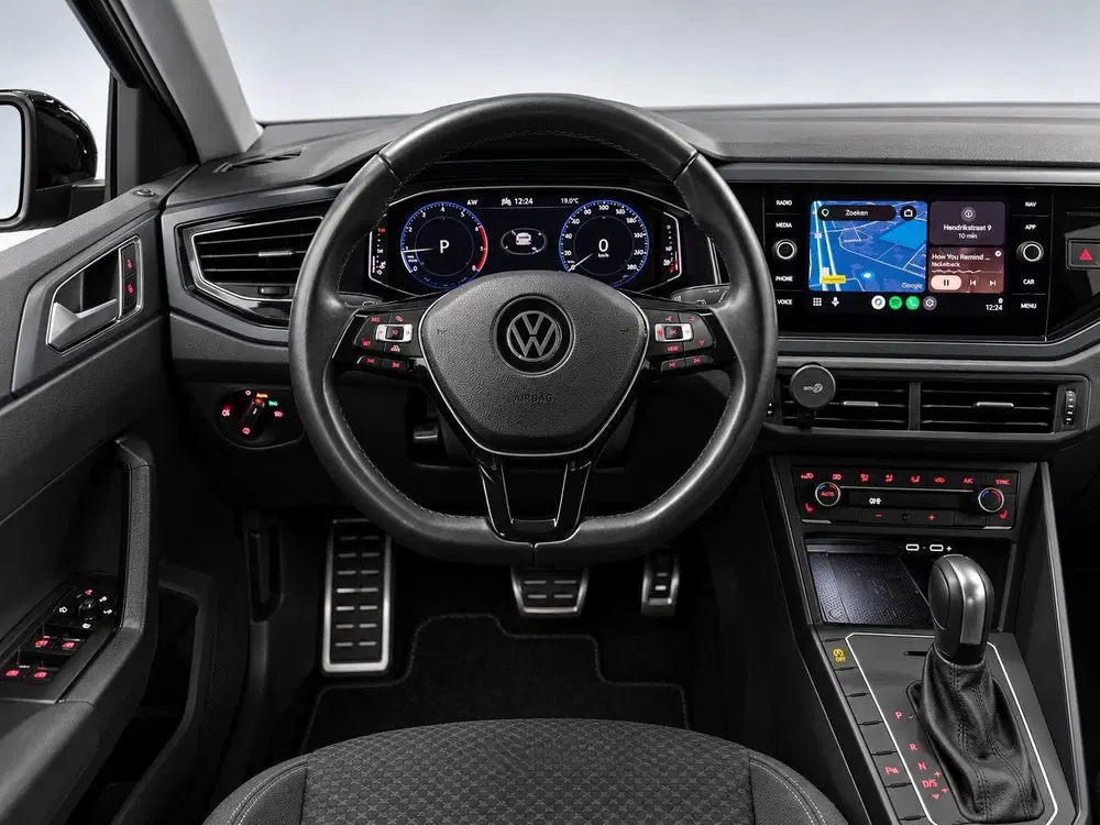 Volkswagen Polo 1.0 TSI Highline United Digitaal dashboard uit 2020, foto 5