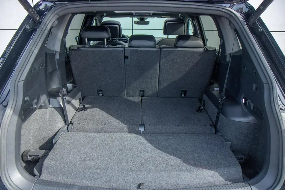 Volkswagen Tiguan Allspace 1.5 TSI 150pk R-Line Business 7p. uit 2023, foto 15