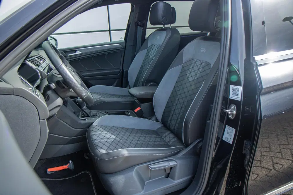 Volkswagen Tiguan Allspace 1.5 TSI 150pk R-Line Business 7p. uit 2023, foto 4
