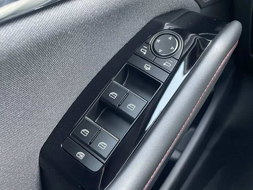 Mazda 3 2.5 e-SkyActiv-G M Hybrid 140 Homura NAVI uit 2026, foto 15