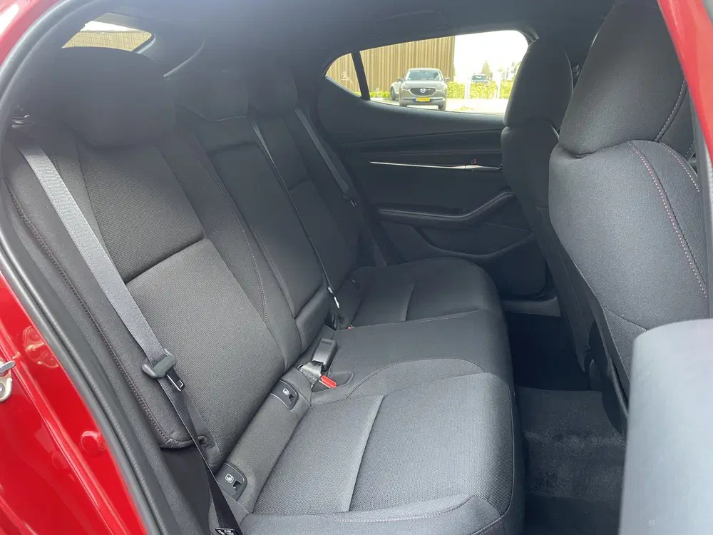 Mazda 3 2.5 e-SkyActiv-G M Hybrid 140 Homura NAVI uit 2026, foto 8