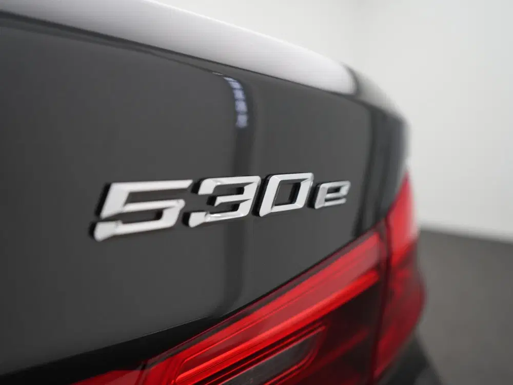 BMW 5-serie 5 Serie 530e iPerformance High Executive uit 2019, foto 11