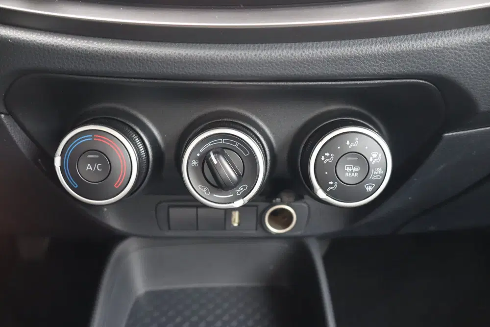 Toyota Aygo X 1.0 VVT-i MT Play uit 2023, foto 14
