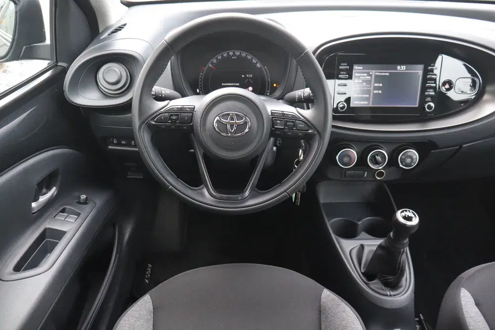 Toyota Aygo X 1.0 VVT-i MT Play uit 2023, foto 5