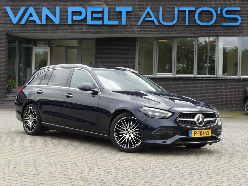 Mercedes-Benz C-Klasse 180 Automaat Luxury Line uit 2022