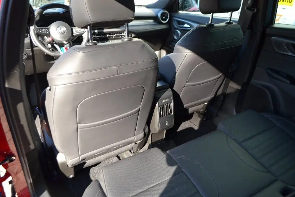 Alfa Romeo Tonale 1.3T PHEV Veloce uit 2023, foto 15
