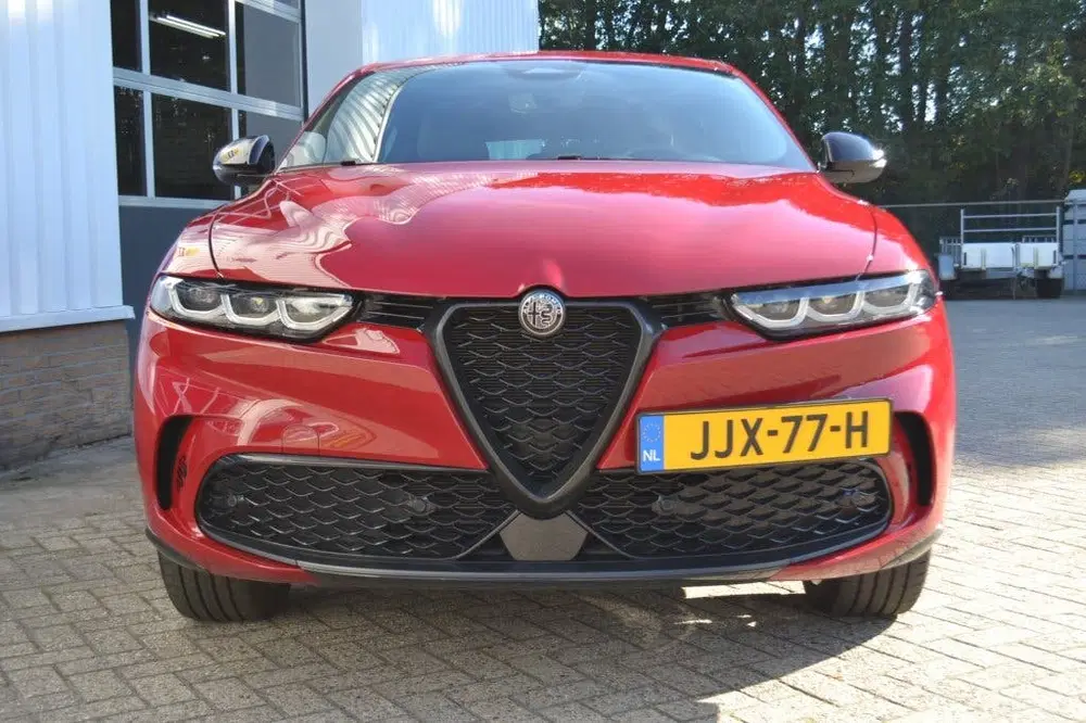 Alfa Romeo Tonale 1.3T PHEV Veloce uit 2023, foto 4