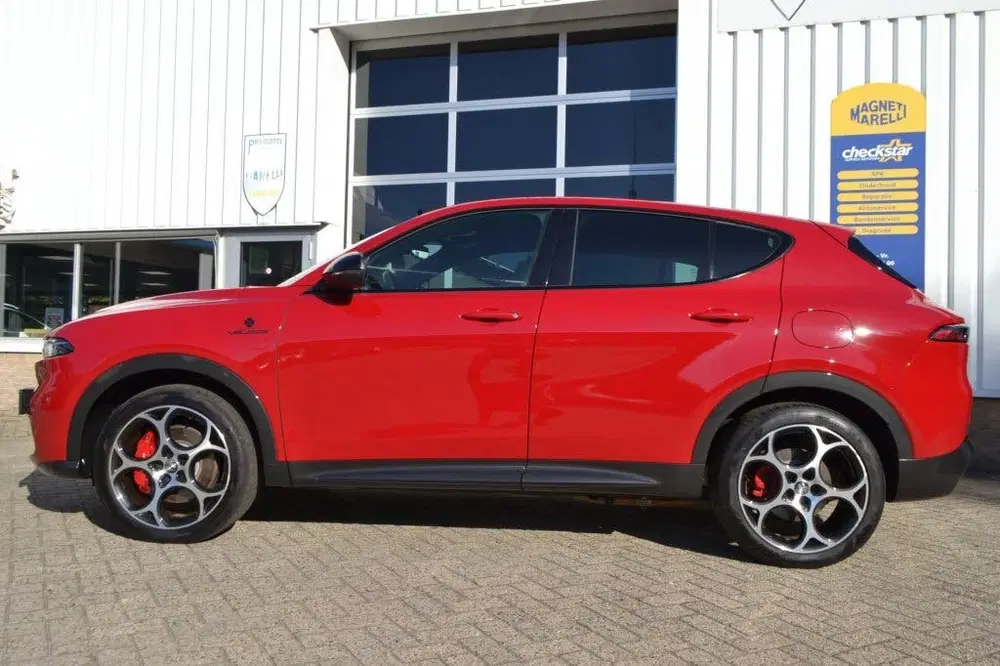 Alfa Romeo Tonale 1.3T PHEV Veloce uit 2023, foto 5