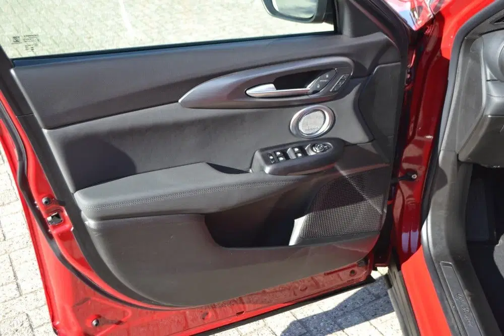 Alfa Romeo Tonale 1.3T PHEV Veloce uit 2023, foto 9