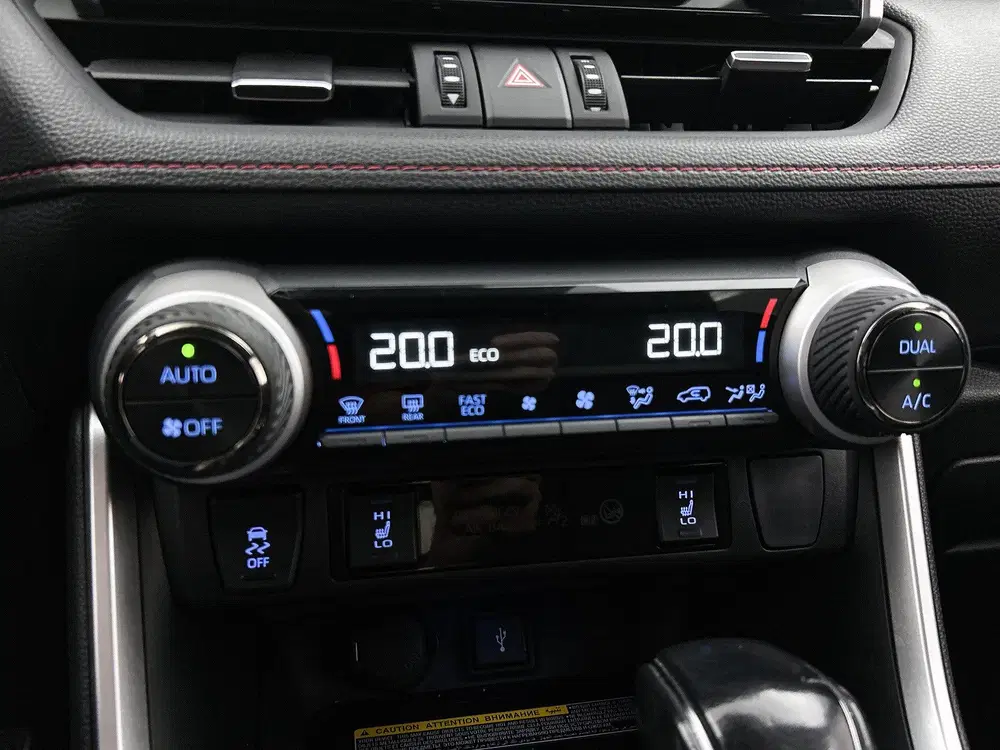 Toyota RAV 4 2.5 Plug-in Hybrid AWD Style uit 2021, foto 11