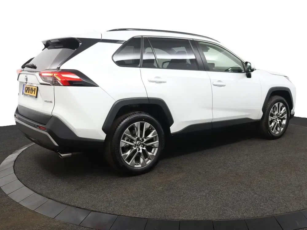 Toyota RAV 4 2.5 Hybrid Executive uit 2024, foto 2
