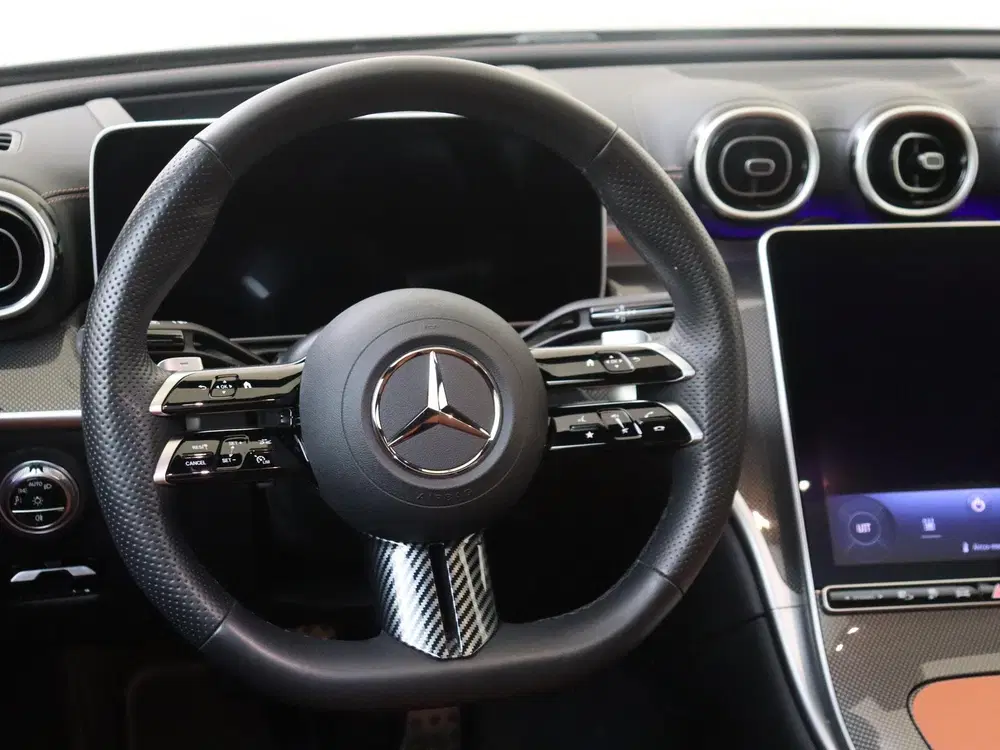 Mercedes-Benz C-Klasse 400 e 4MATIC AMG Line uit 2024, foto 10