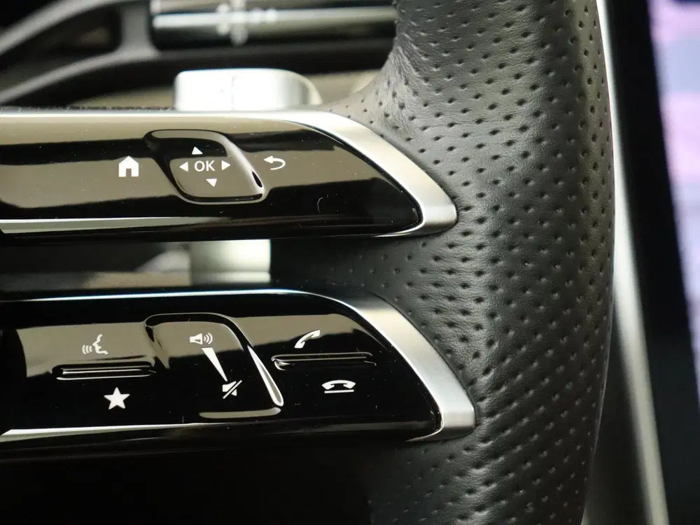 Mercedes-Benz C-Klasse 400 e 4MATIC AMG Line uit 2024, foto 14