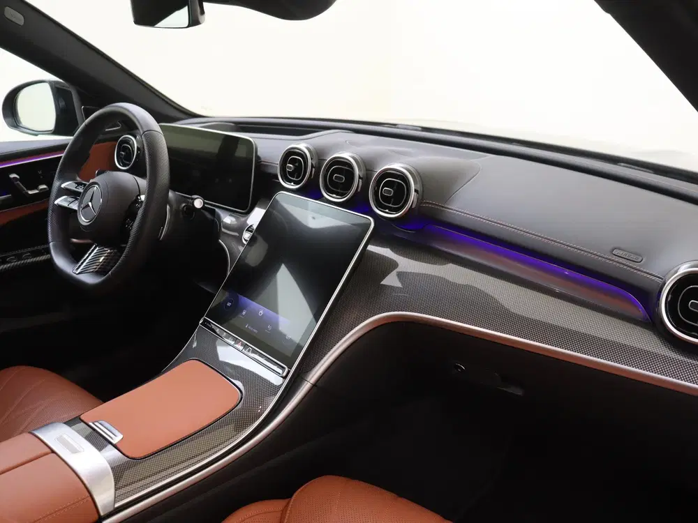 Mercedes-Benz C-Klasse 400 e 4MATIC AMG Line uit 2024, foto 5