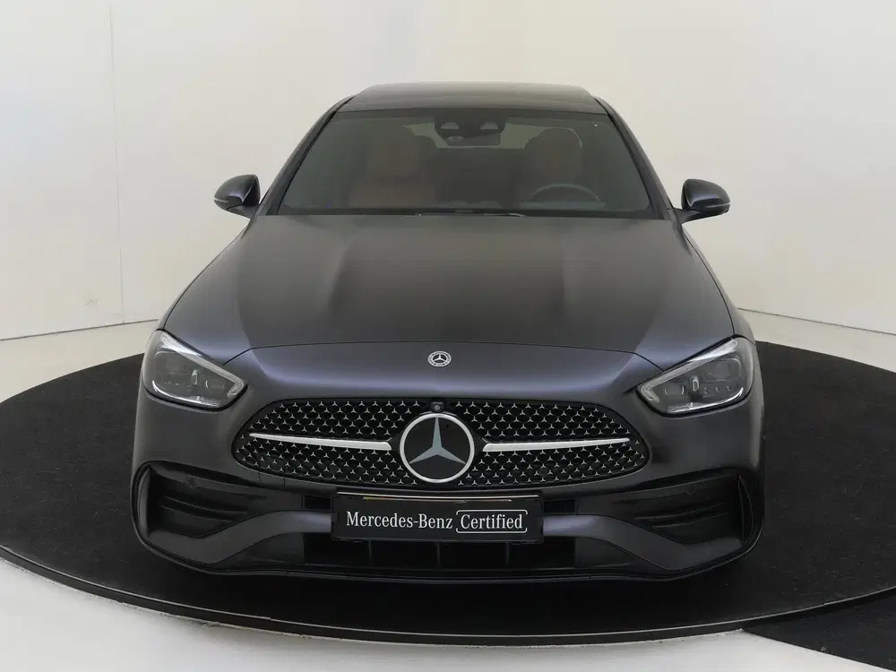 Mercedes-Benz C-Klasse 400 e 4MATIC AMG Line uit 2024, foto 6