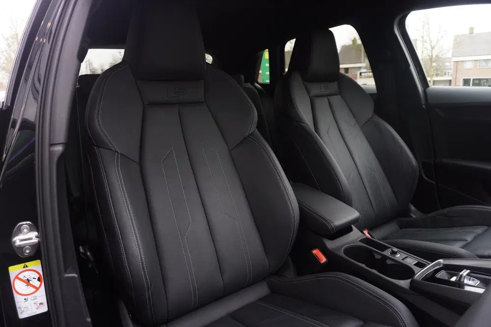 Audi A3 40 TFSI e Edition uit 2022, foto 11