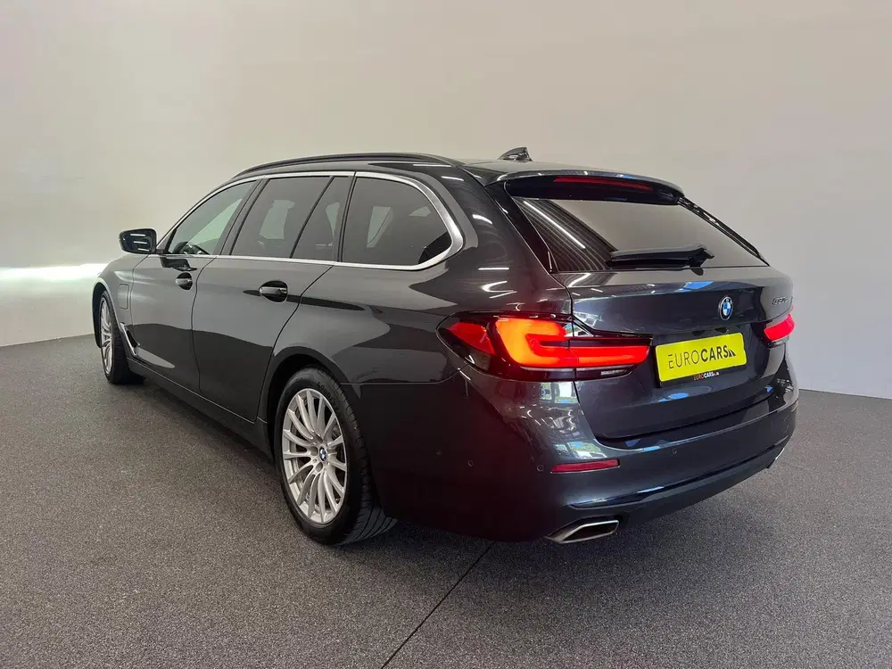 BMW 5-serie 530e High Executive Panoramadak Navigati uit 2021, foto 6