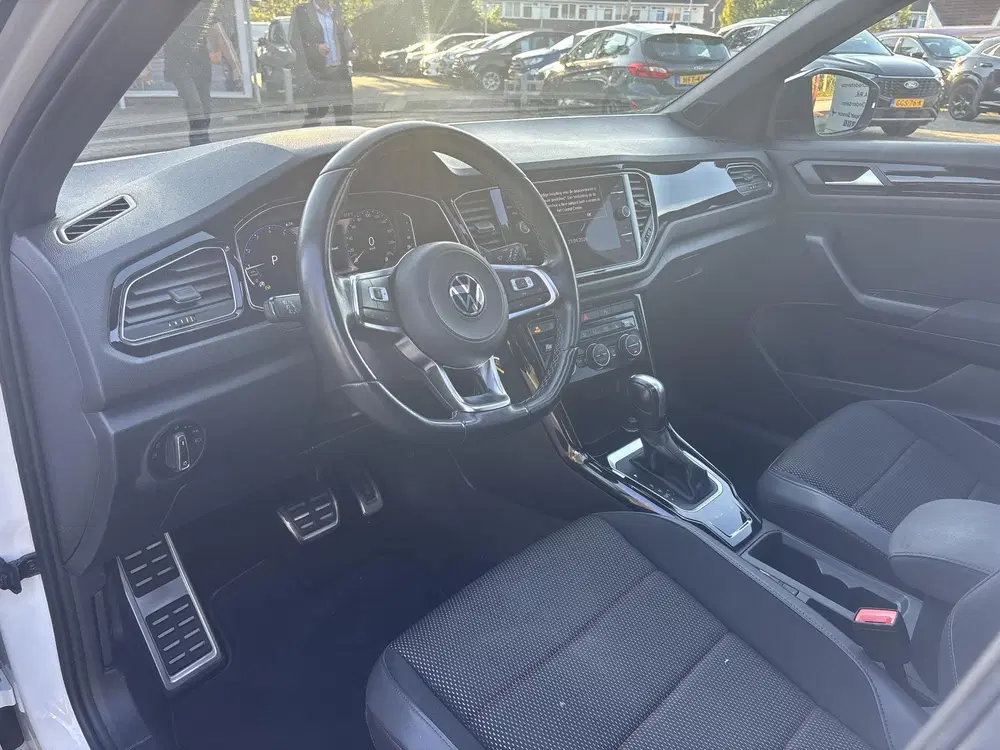 Volkswagen T-Roc 1.5 TSI Sport uit 2022, foto 13
