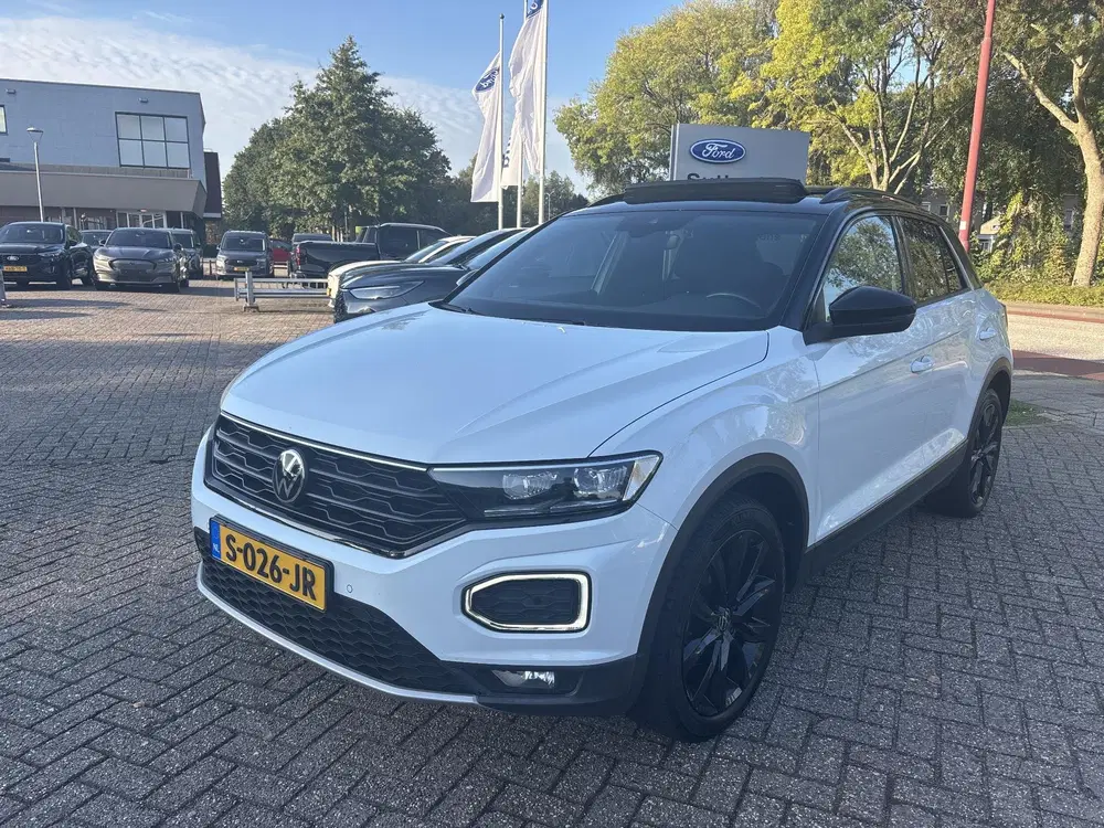 Volkswagen T-Roc 1.5 TSI Sport uit 2022, foto 3