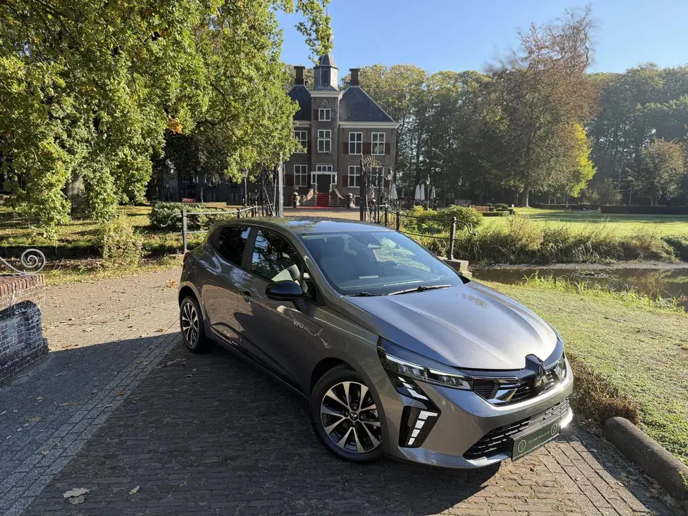Mitsubishi Colt 1.6 HEV Intense uit 2025, foto 4