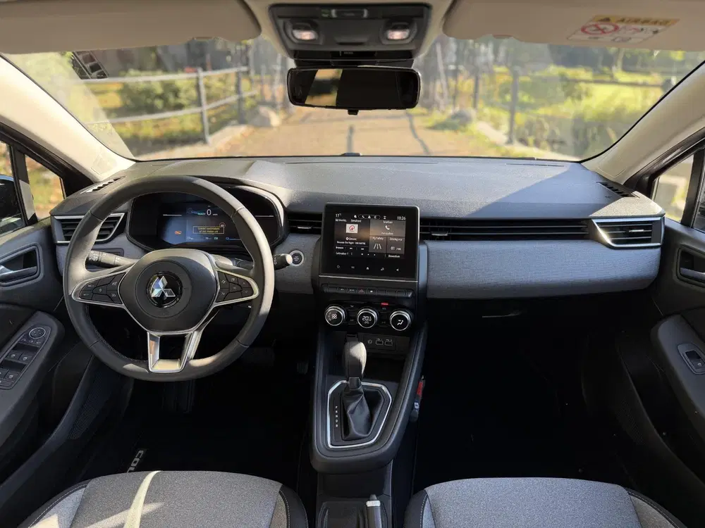 Mitsubishi Colt 1.6 HEV Intense uit 2025, foto 5